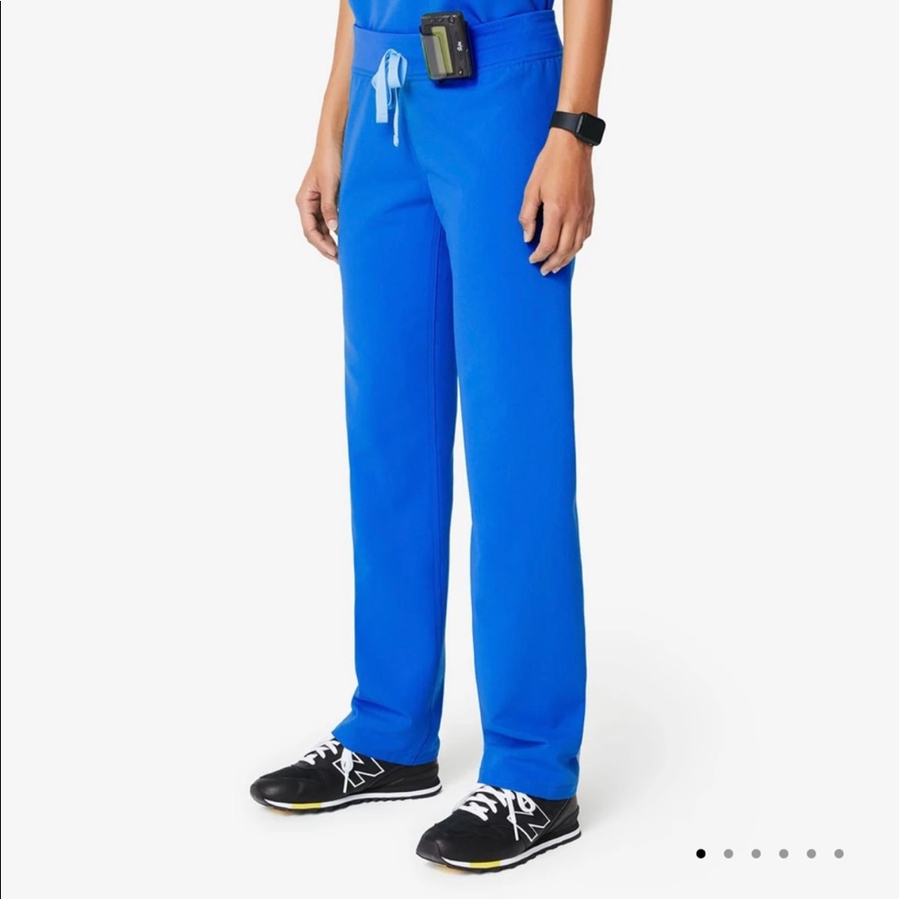FIGS sz M Livingston Scrub Pants, Royal Blue.